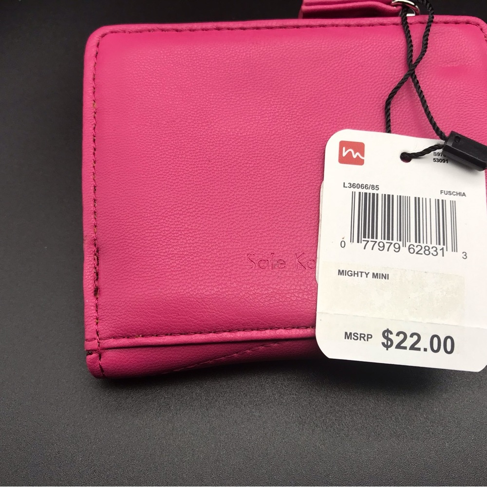 MUNDI MIGHTY MINI FUSCHIA WALLET NWT - Picture 4 of 8